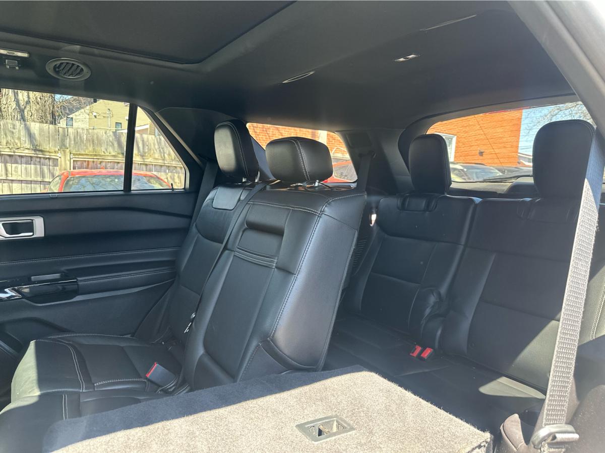 2021 Ford Explorer - Image 112
