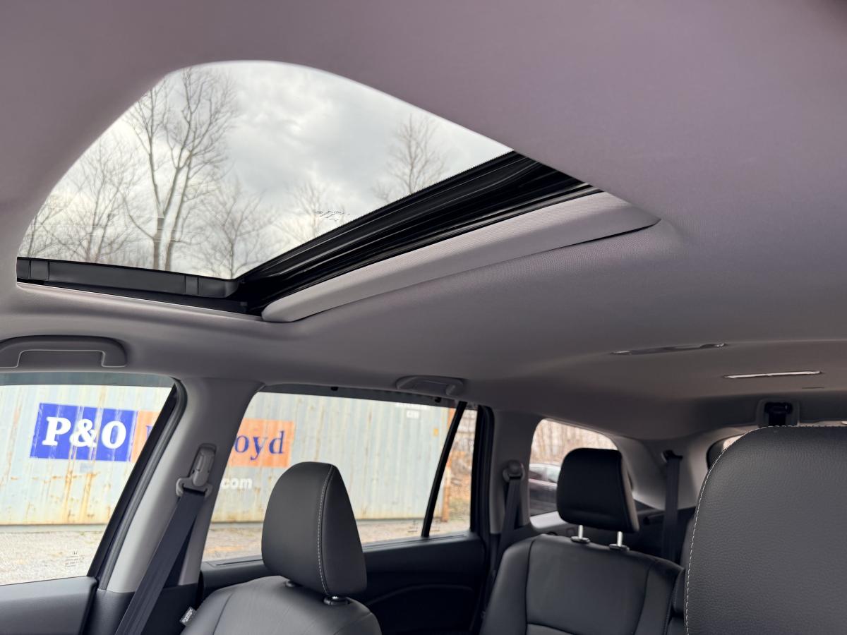 2022 Honda Pilot - Image 36