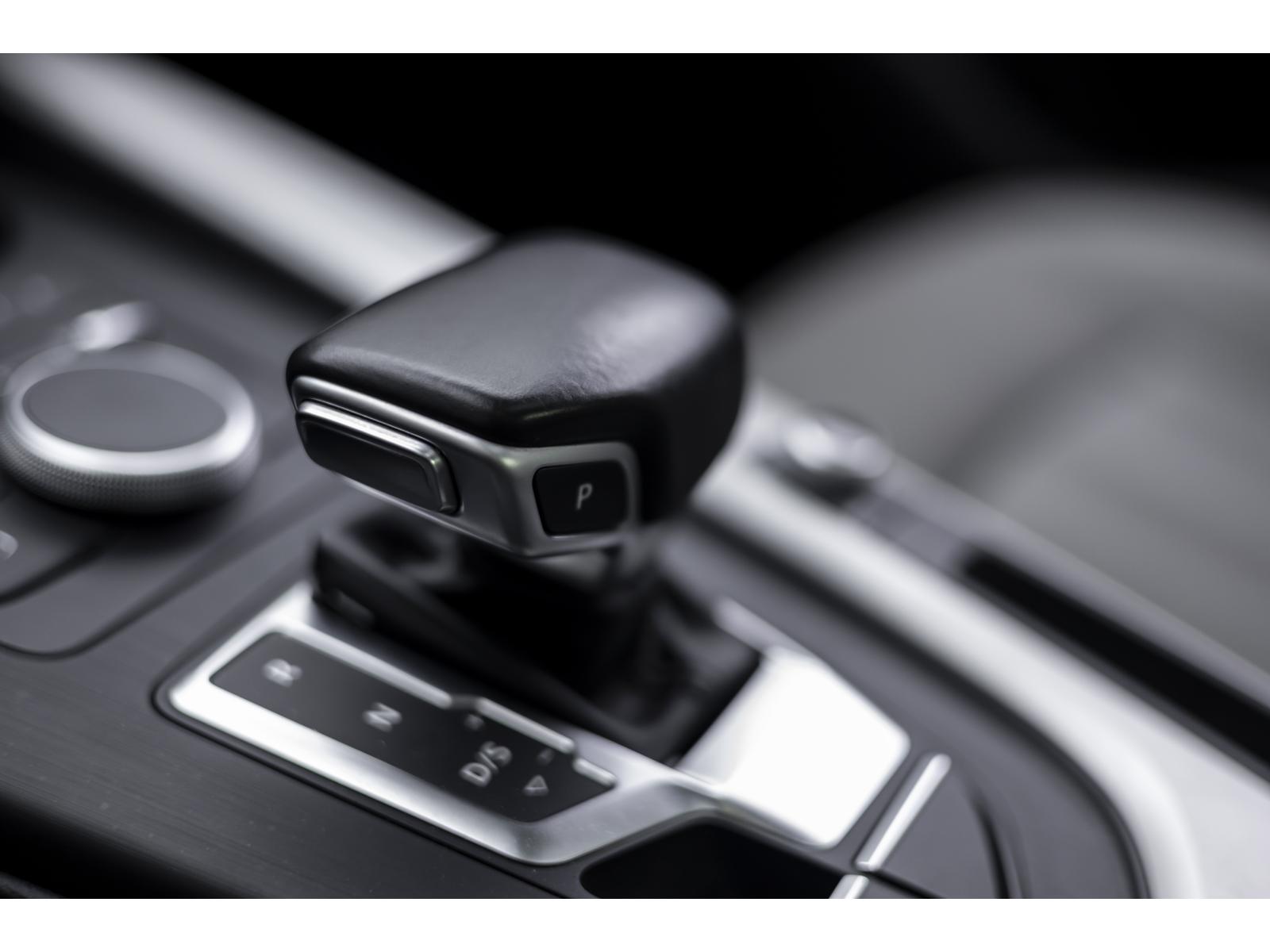 2017 Audi A4 - Image 139