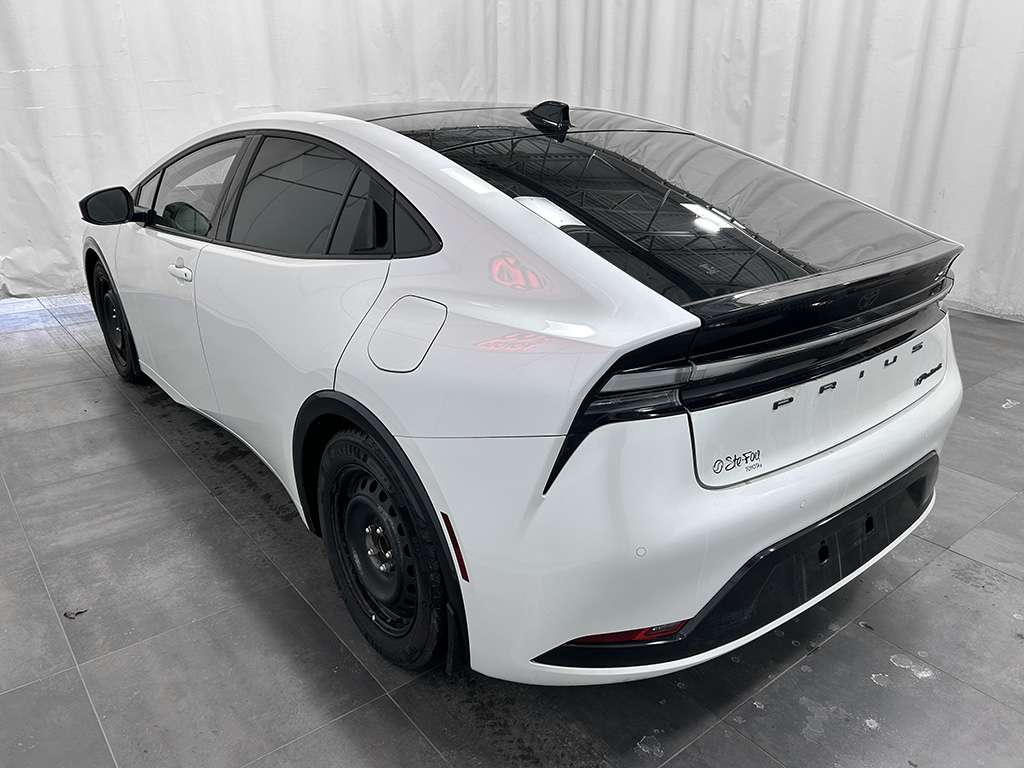 2024 Toyota Prius Prime - Image 28