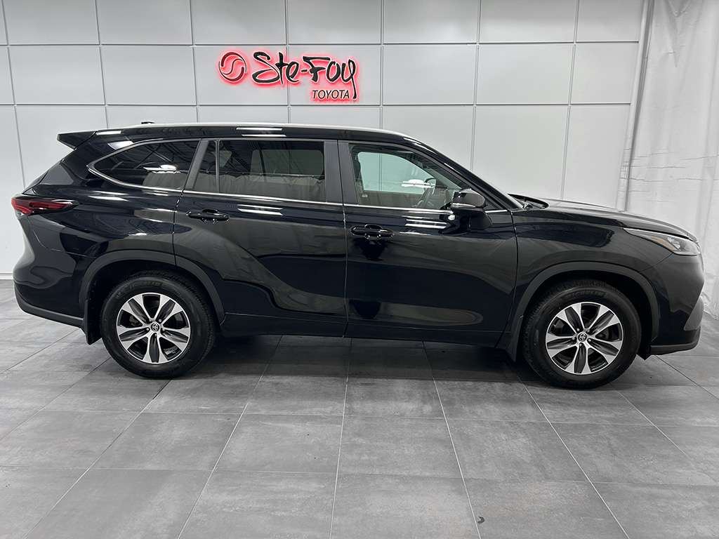 2024 Toyota Highlander - Image 39