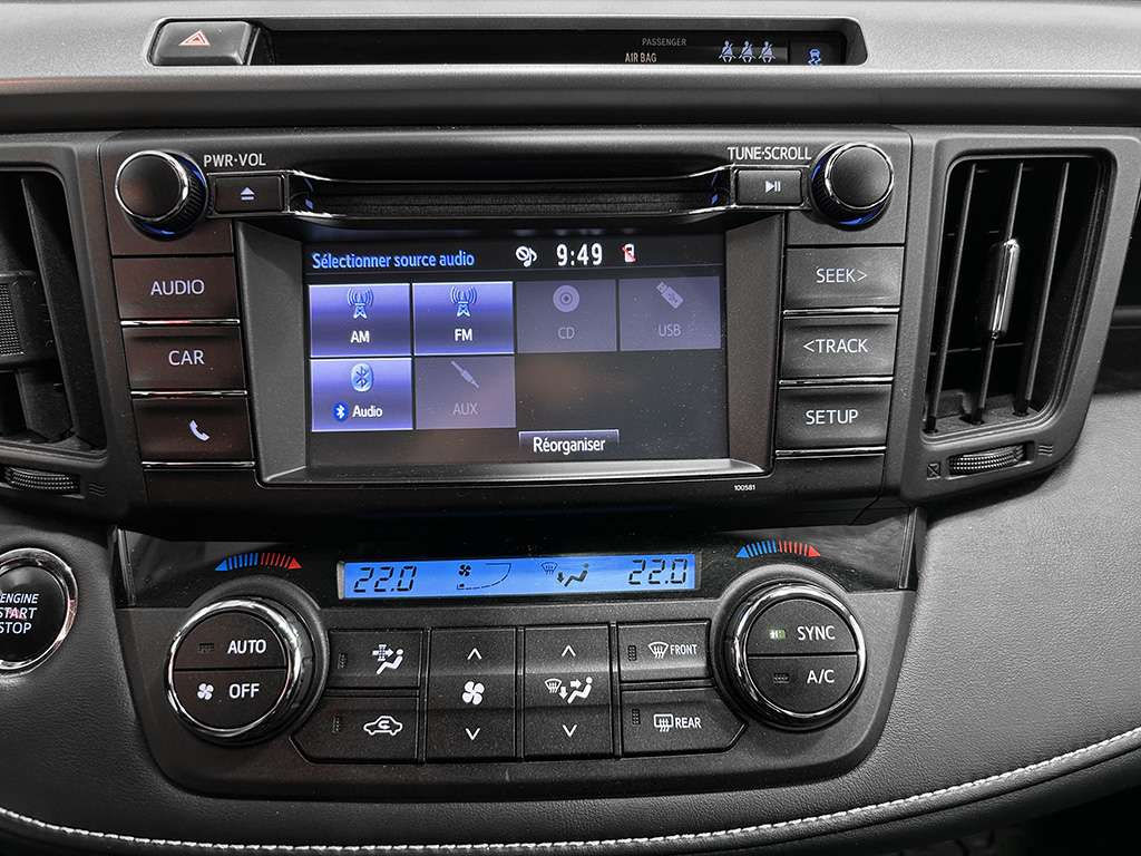 2018 Toyota Rav4 - Image 60