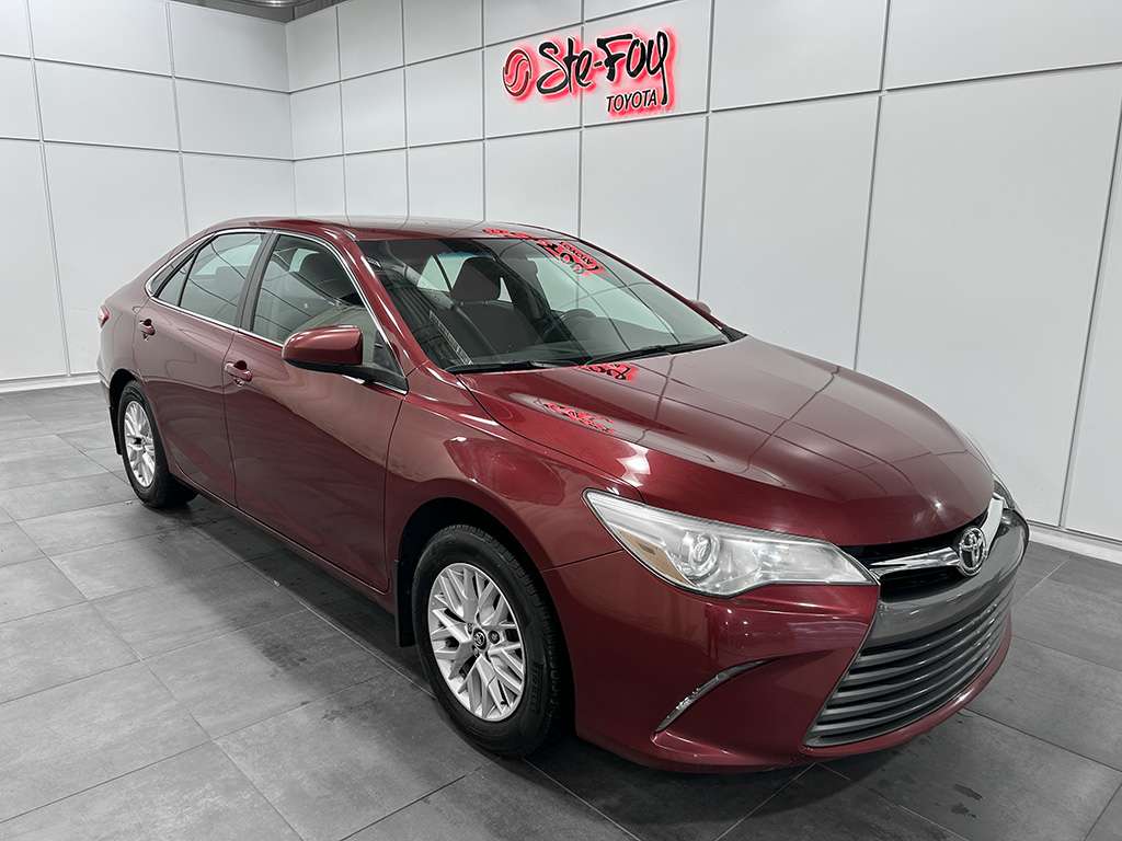2017 Toyota Camry - Image 47