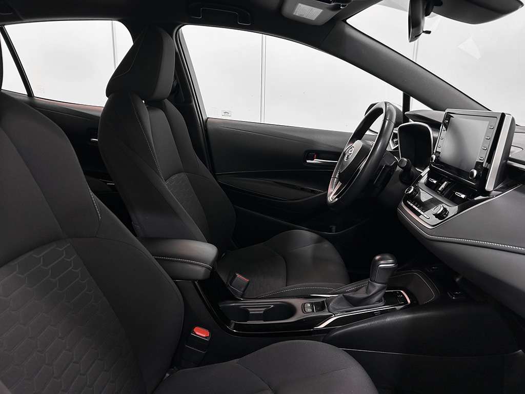 2020 Toyota Corolla Hatchback - Image 39