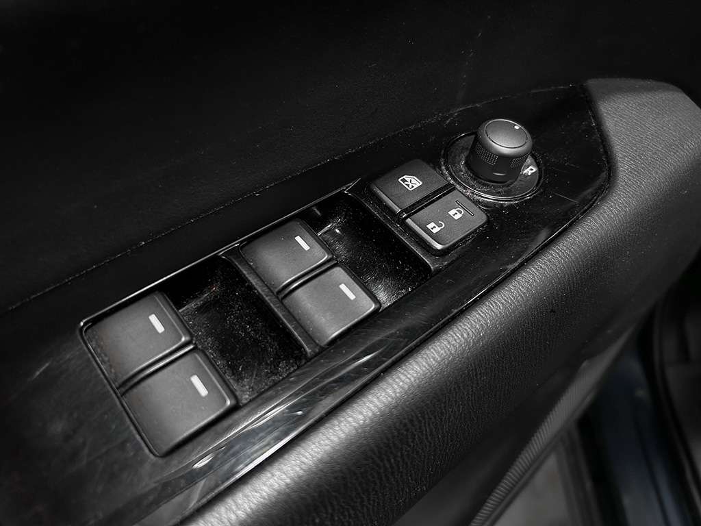 2023 Mazda CX-5 - Image 38