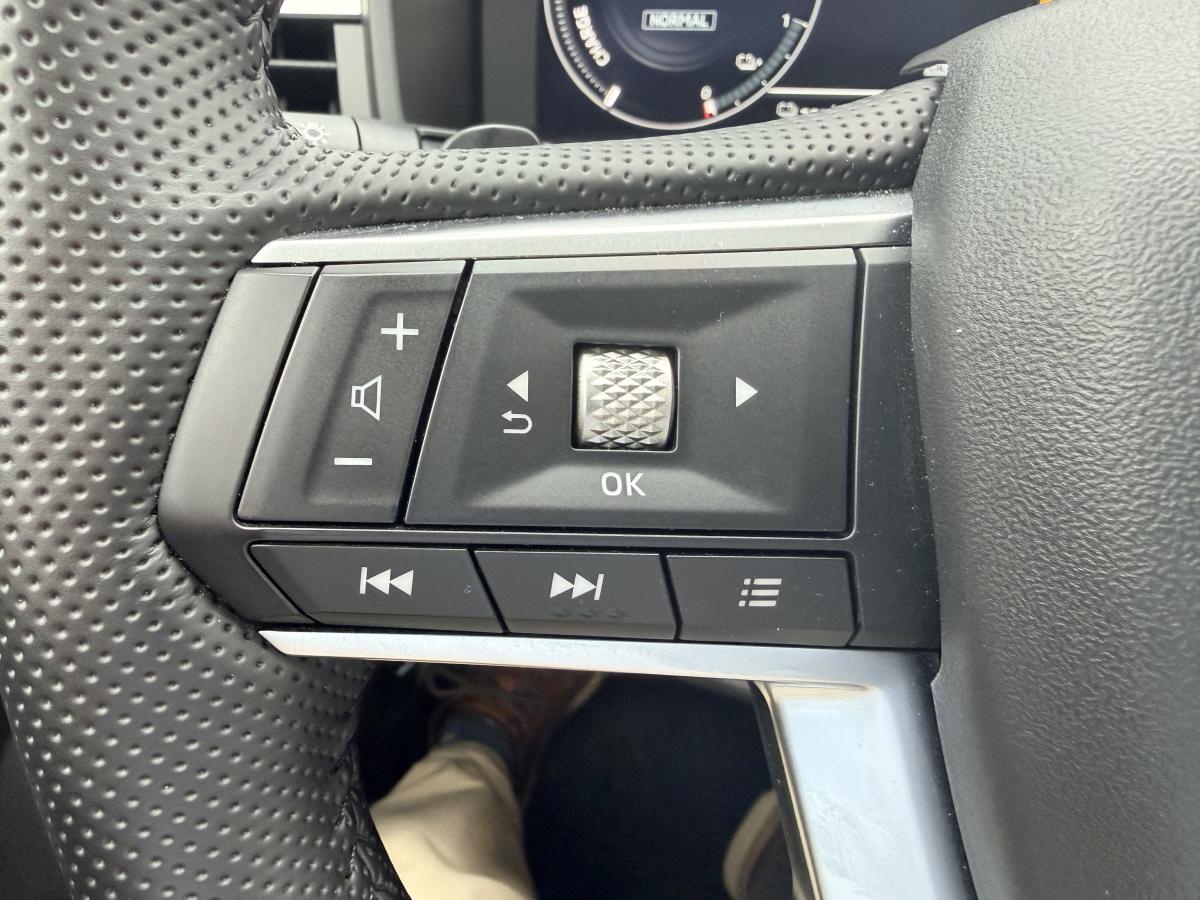 2025 Mitsubishi Outlander PHEV - Image 188