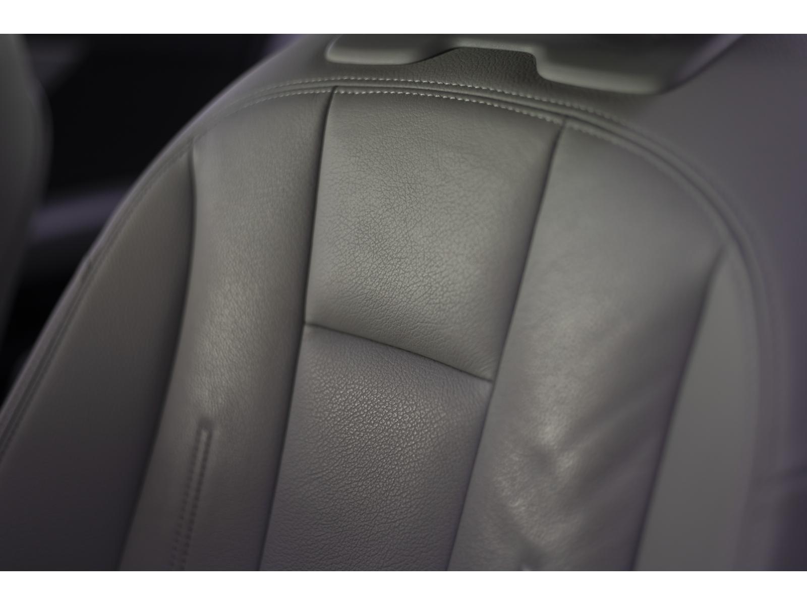 2017 Audi A4 - Image 160