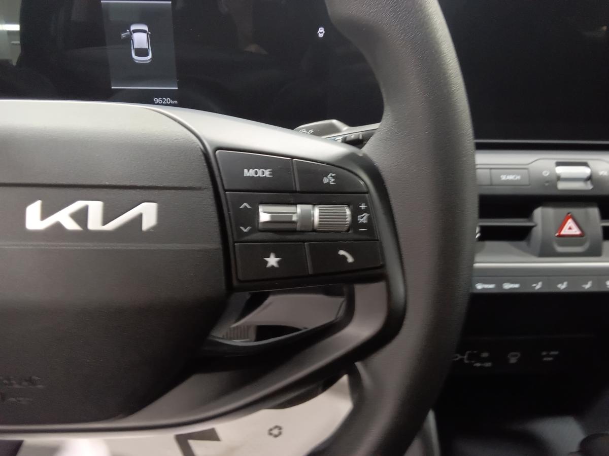 2025 Kia K4 - Image 86