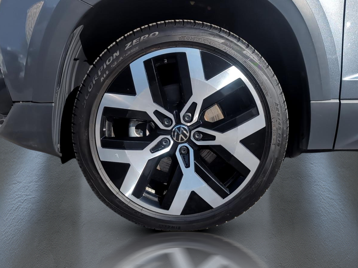 2023 Volkswagen Taos - Image 138