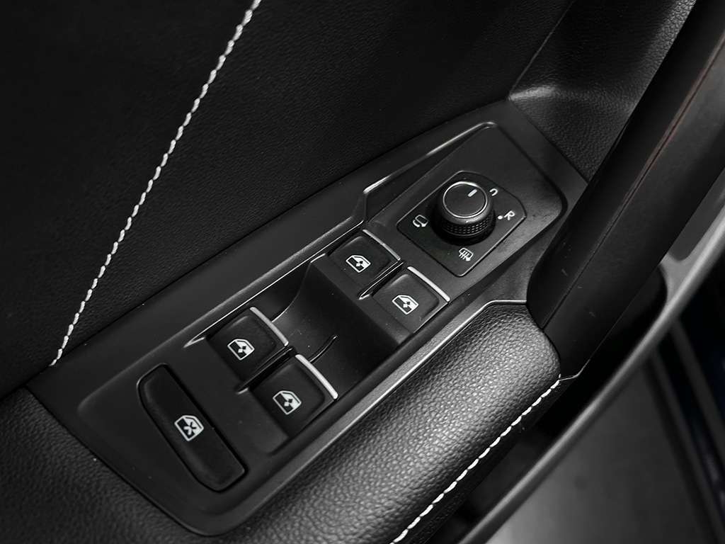 2023 Volkswagen Tiguan - Image 85