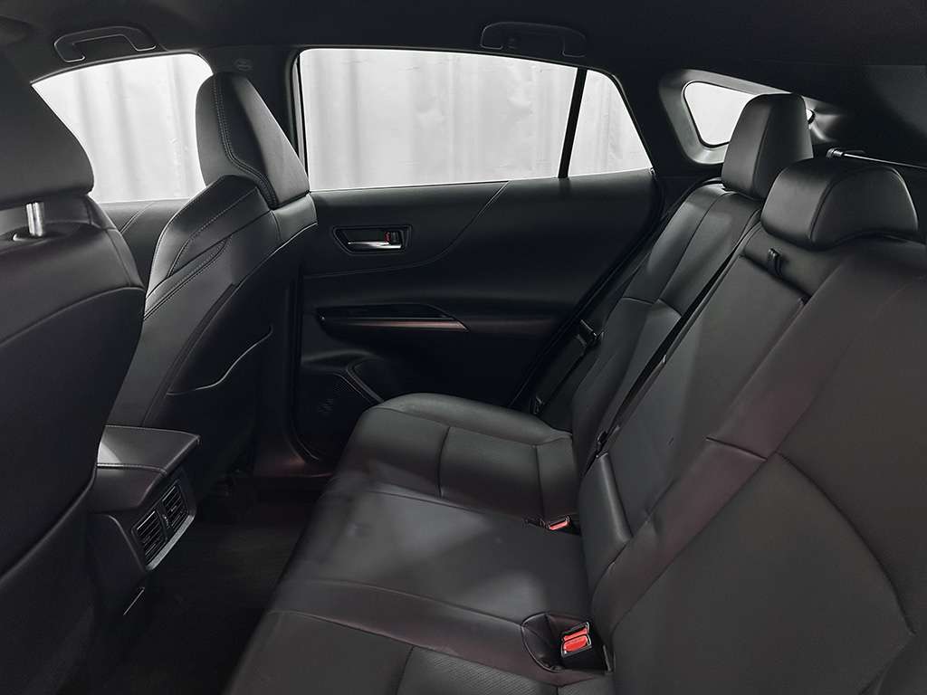 2022 Toyota Venza - Image 118