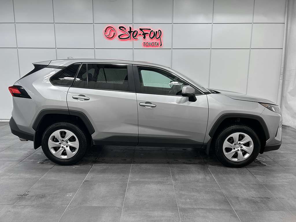 2025 Toyota Rav4 - Image 52