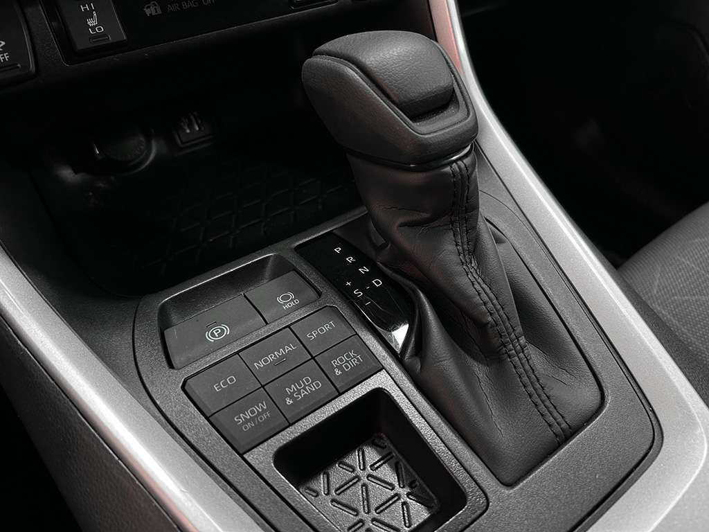 2025 Toyota Rav4 - Image 58