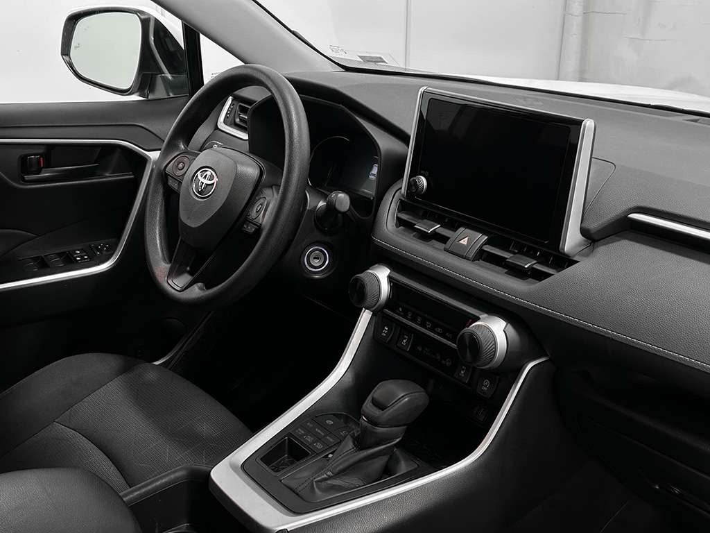 2025 Toyota Rav4 - Image 87