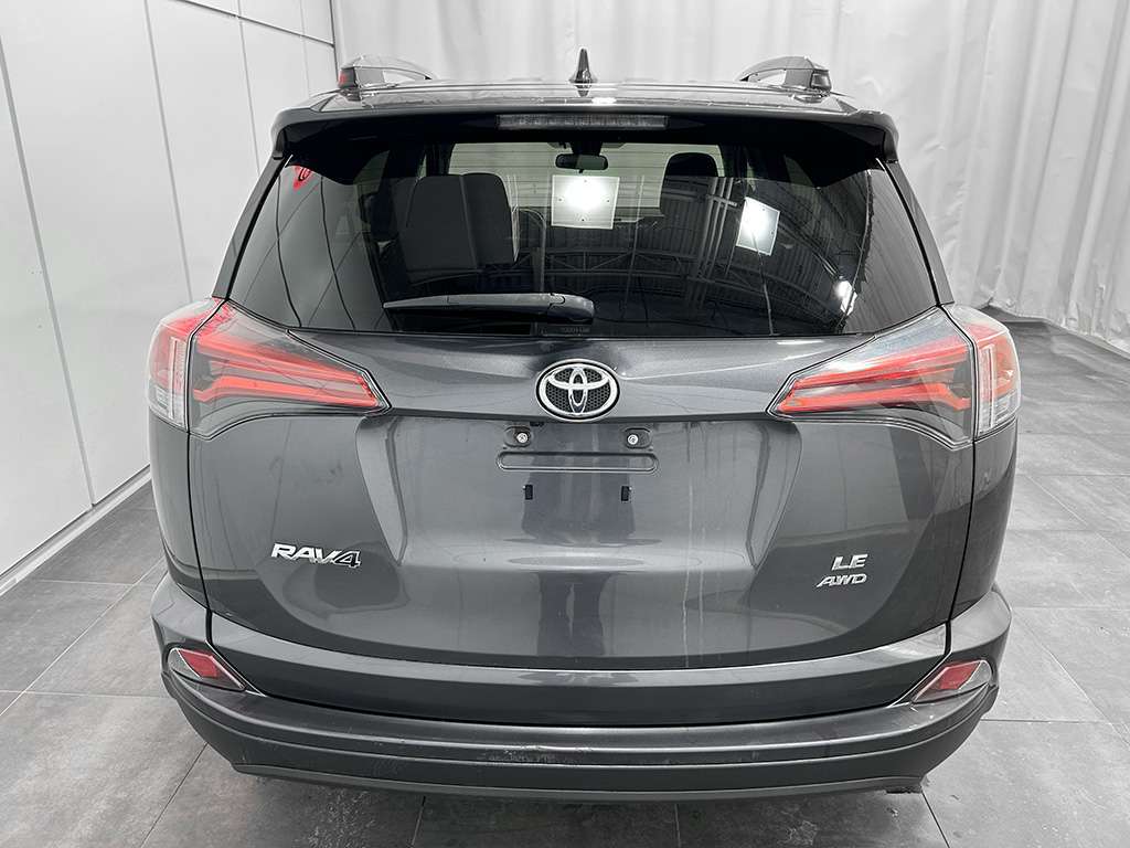2017 Toyota Rav4 - Image 76