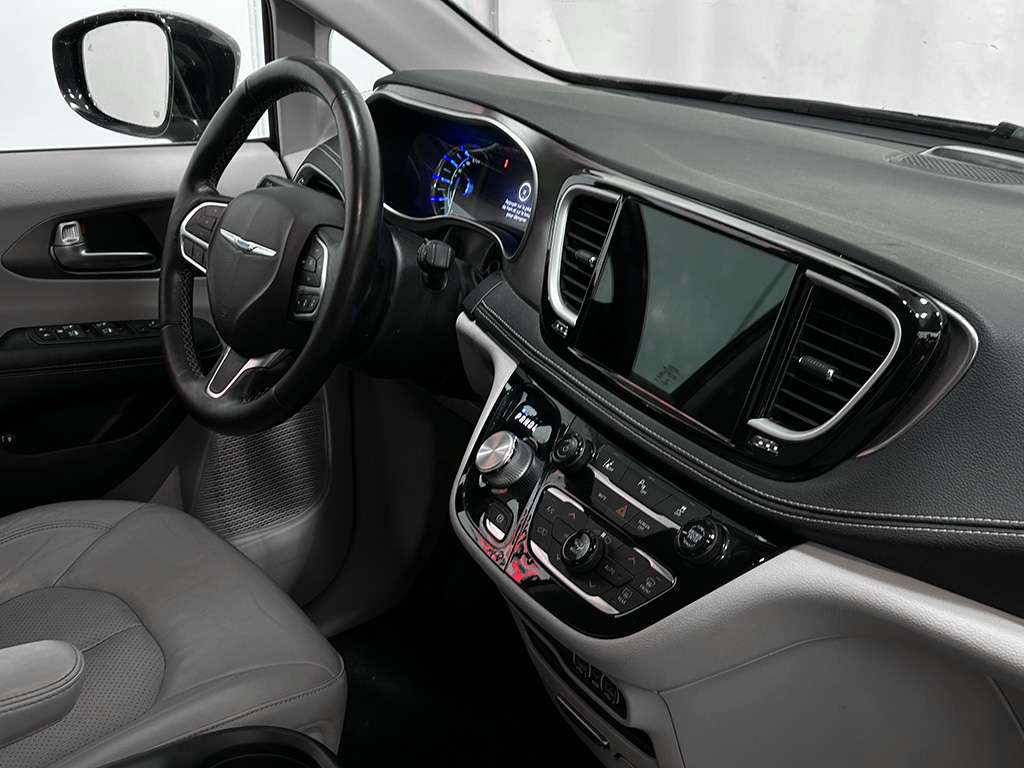 2021 Chrysler Pacifica - Image 97