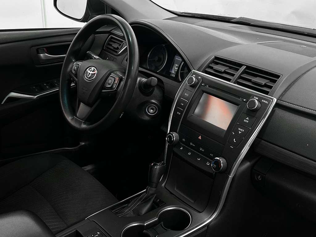 2017 Toyota Camry - Image 83