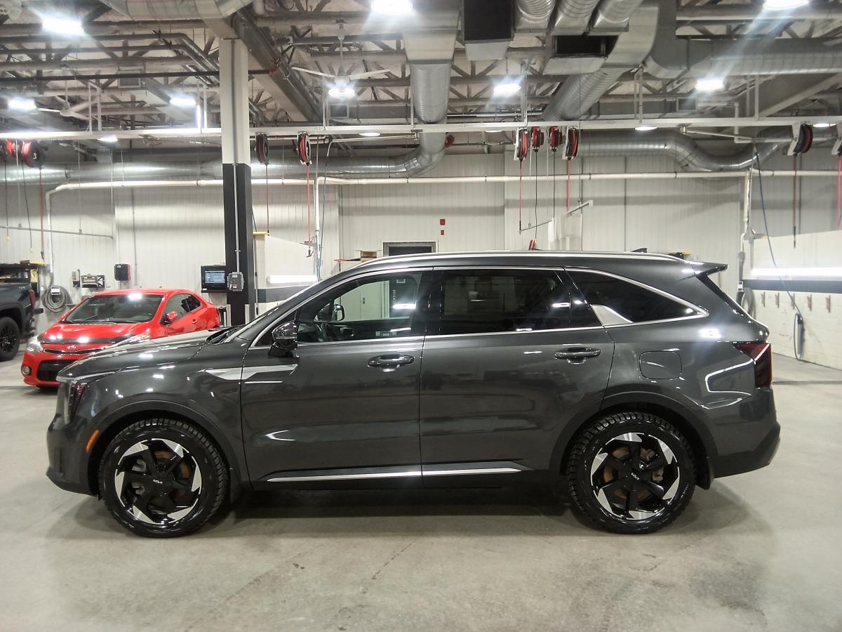 2025 Kia Sorento PHEV - Image 833