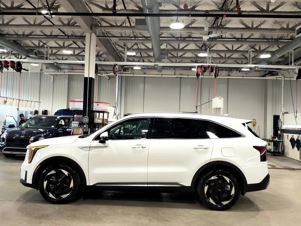 2025 Kia Sorento PHEV - Image 625