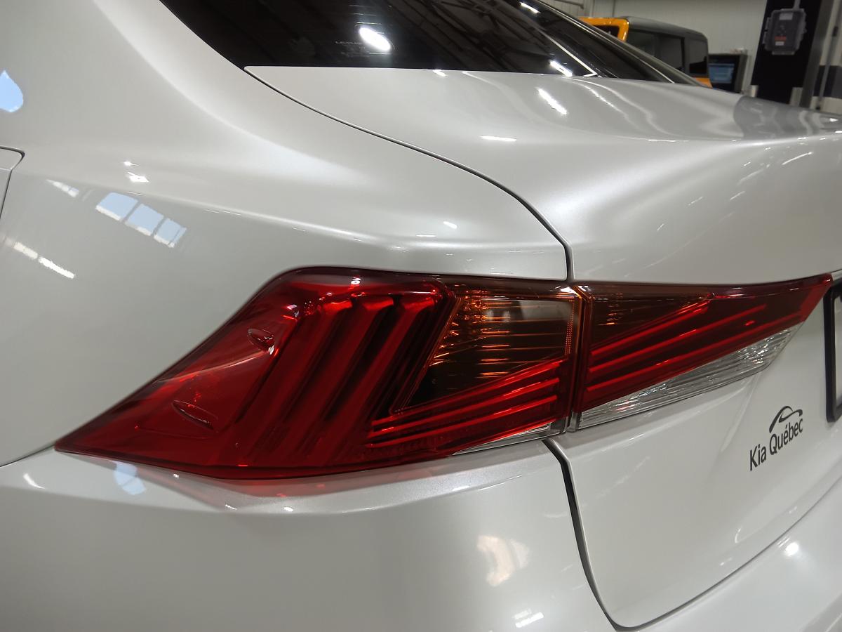 2019 Lexus IS 300 - Image 222