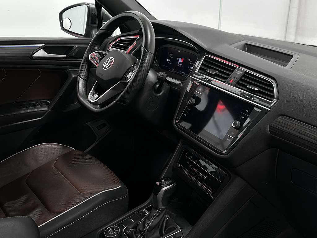 2022 Volkswagen Tiguan - Image 97