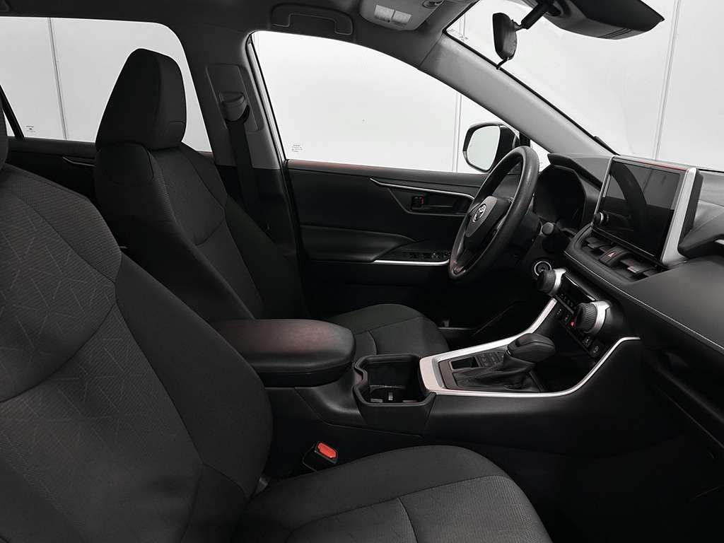 2025 Toyota Rav4 - Image 87