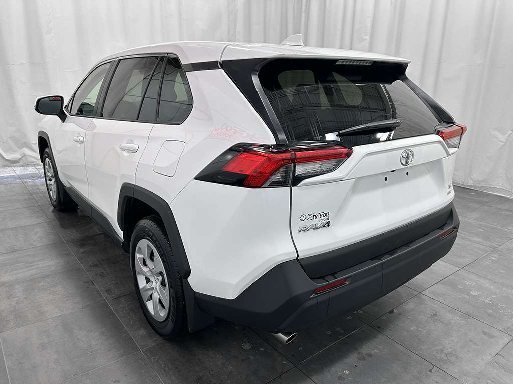 2025 Toyota Rav4 - Image 92