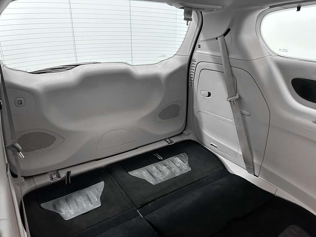 2021 Chrysler Pacifica - Image 119
