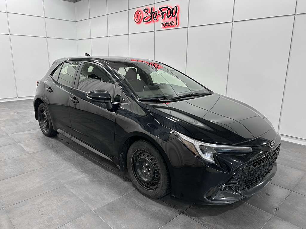 2023 Toyota Corolla Hatchback - Image 67