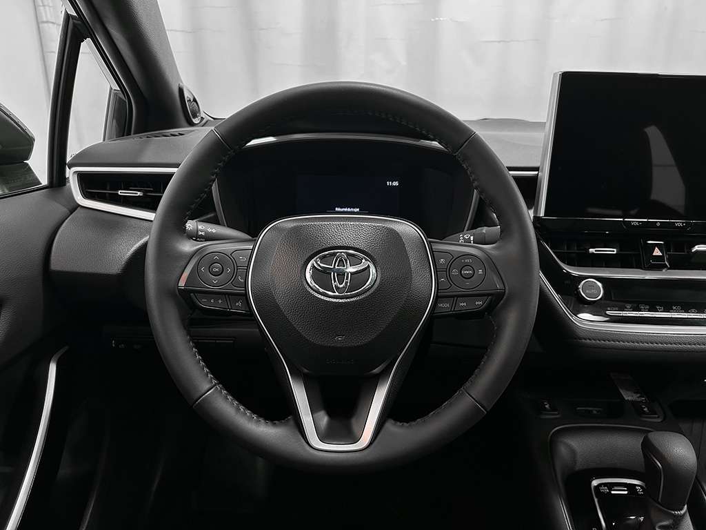2025 Toyota Corolla - Image 77