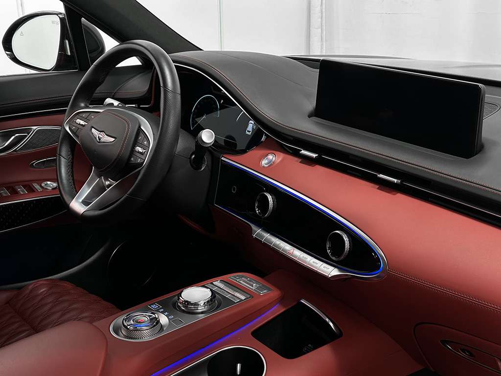 2024 Genesis GV70 - Image 117