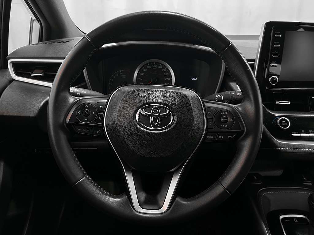 2020 Toyota Corolla Hatchback - Image 67