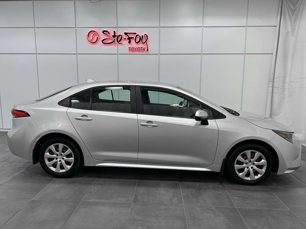 2025 Toyota Corolla - Image 60
