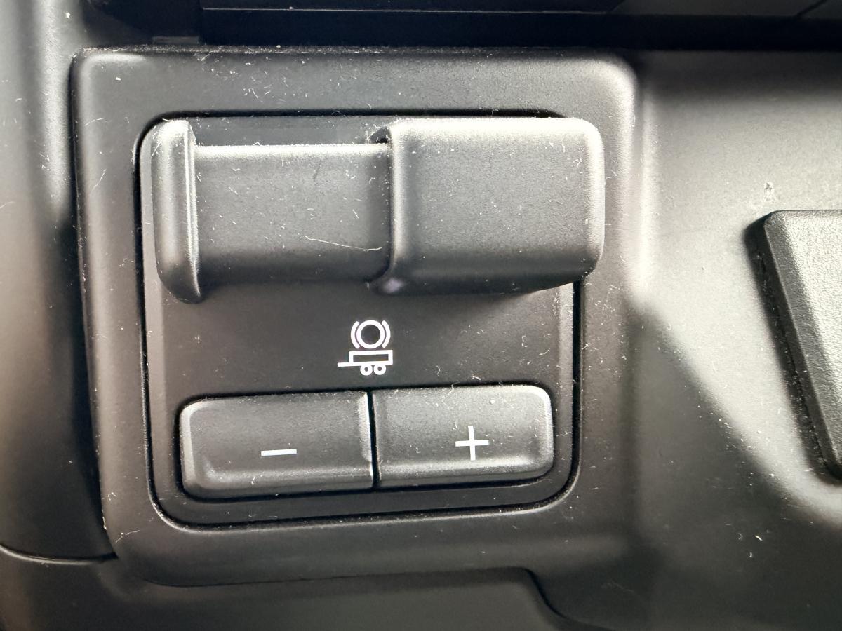 2020 GMC Sierra 1500 - Image 34