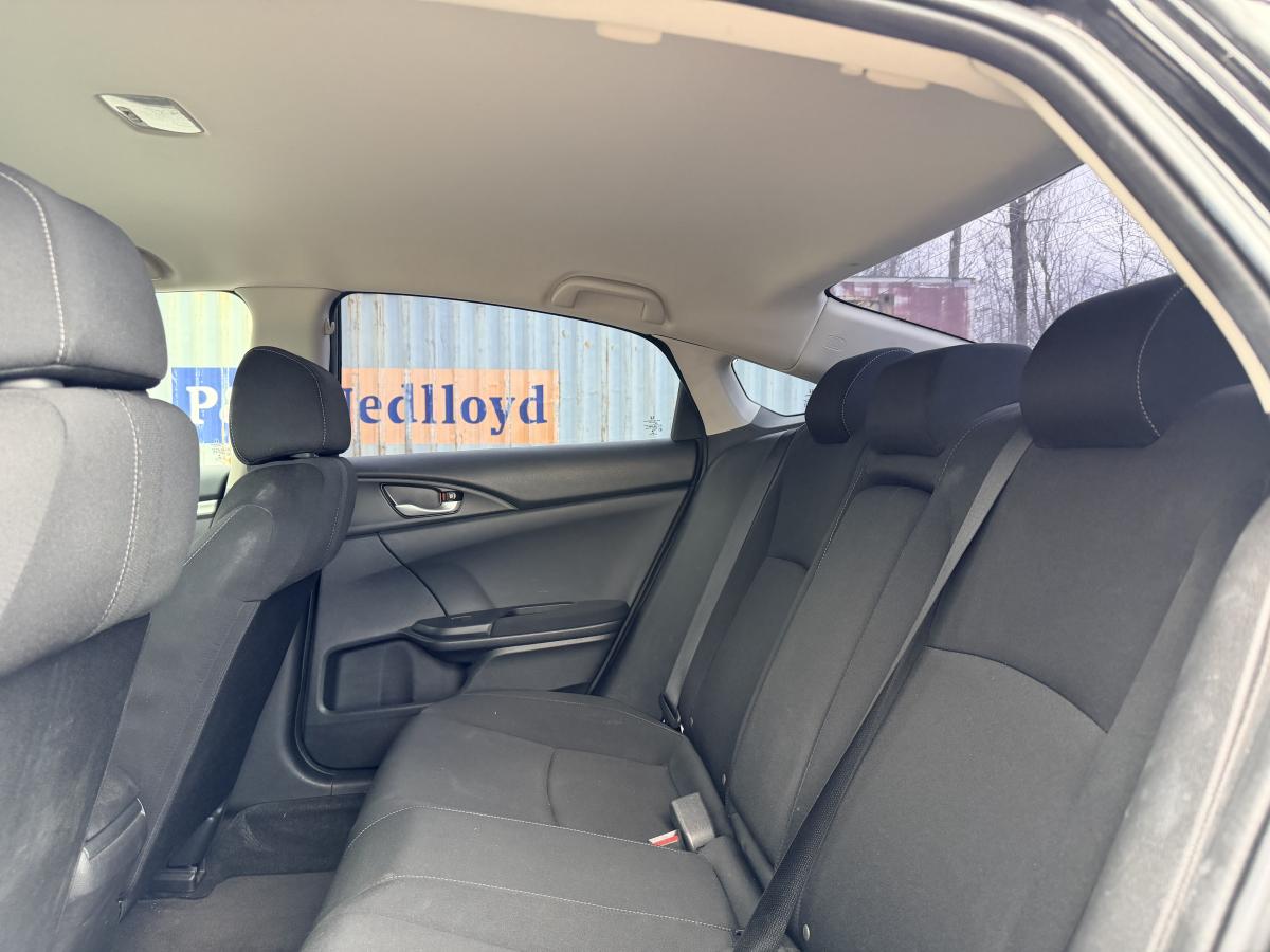 2018 Honda Civic - Image 15