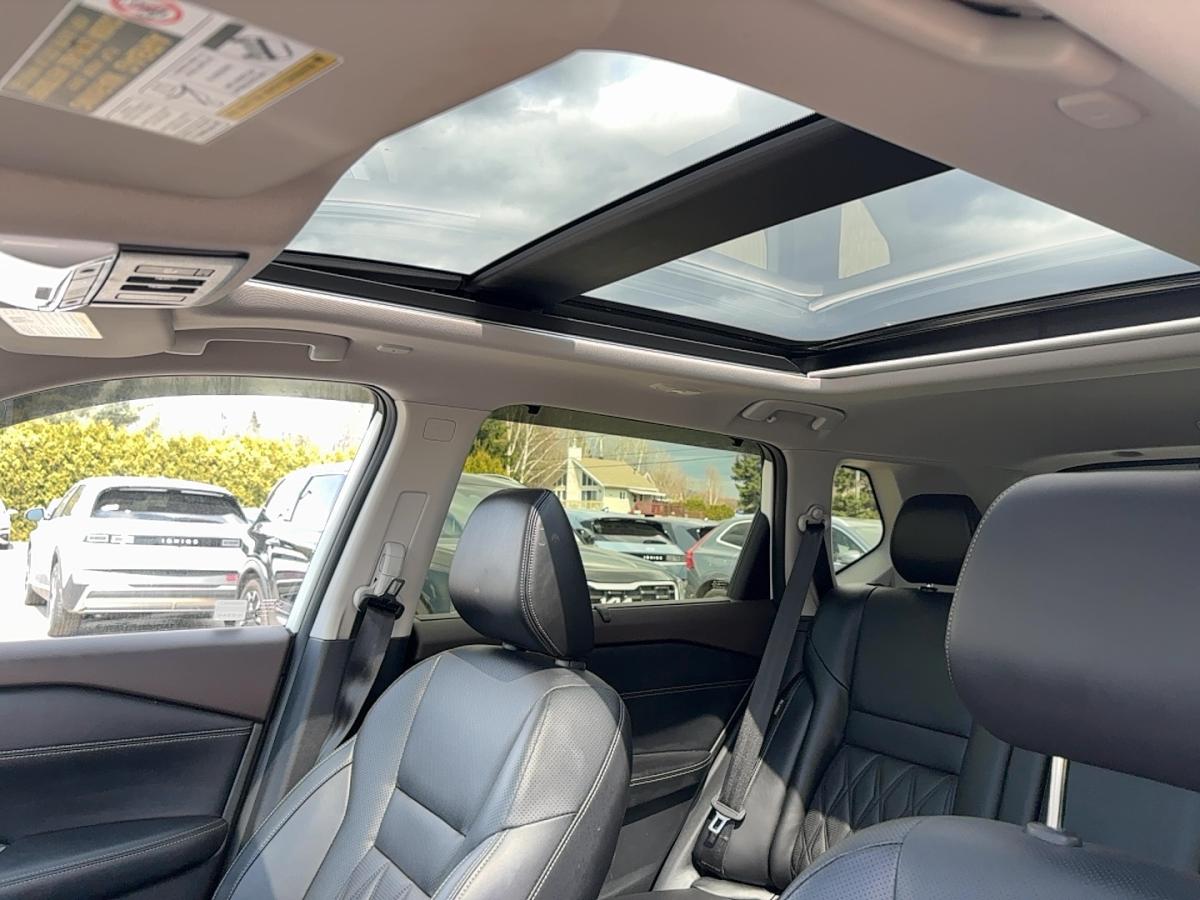 2023 Nissan Rogue - Image 38