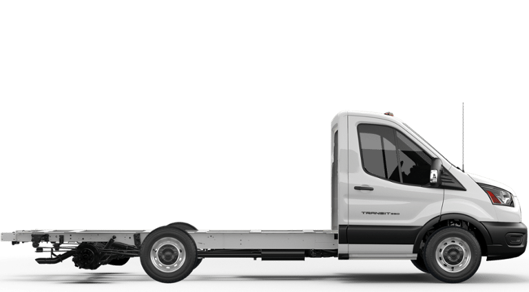 2026 Ford Transit Cutaway - Image 9