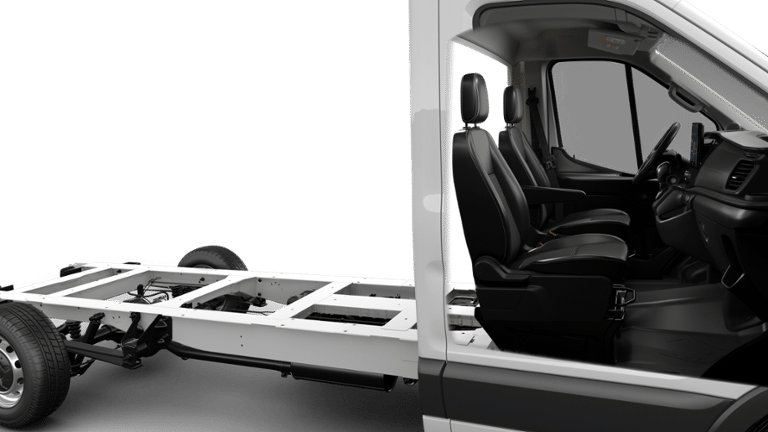 2026 Ford Transit Cutaway - Image 10