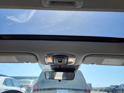 2024 Hyundai Elantra - Image 12