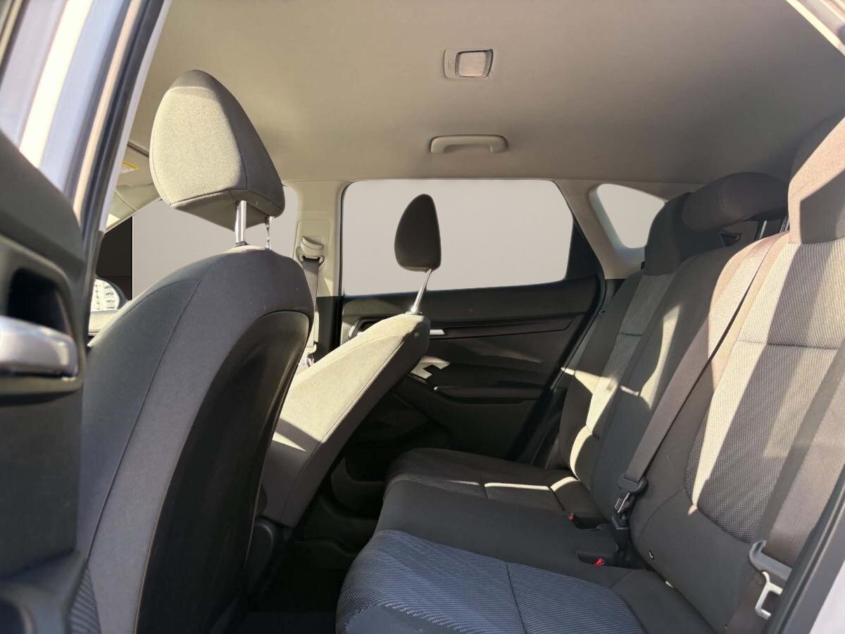 2023 Kia Seltos - Image 57