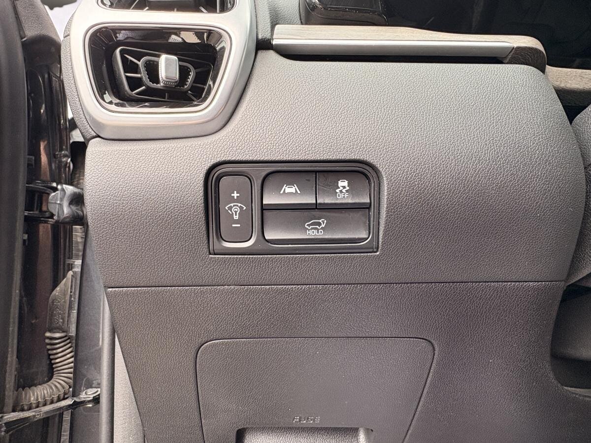 2022 Kia Sorento - Image 75