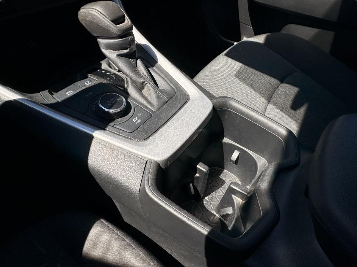 2023 Toyota RAV4 Hybrid - Image 67