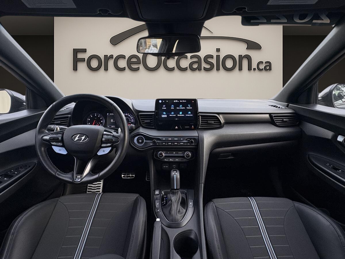 2022 Hyundai Veloster N - Image 9