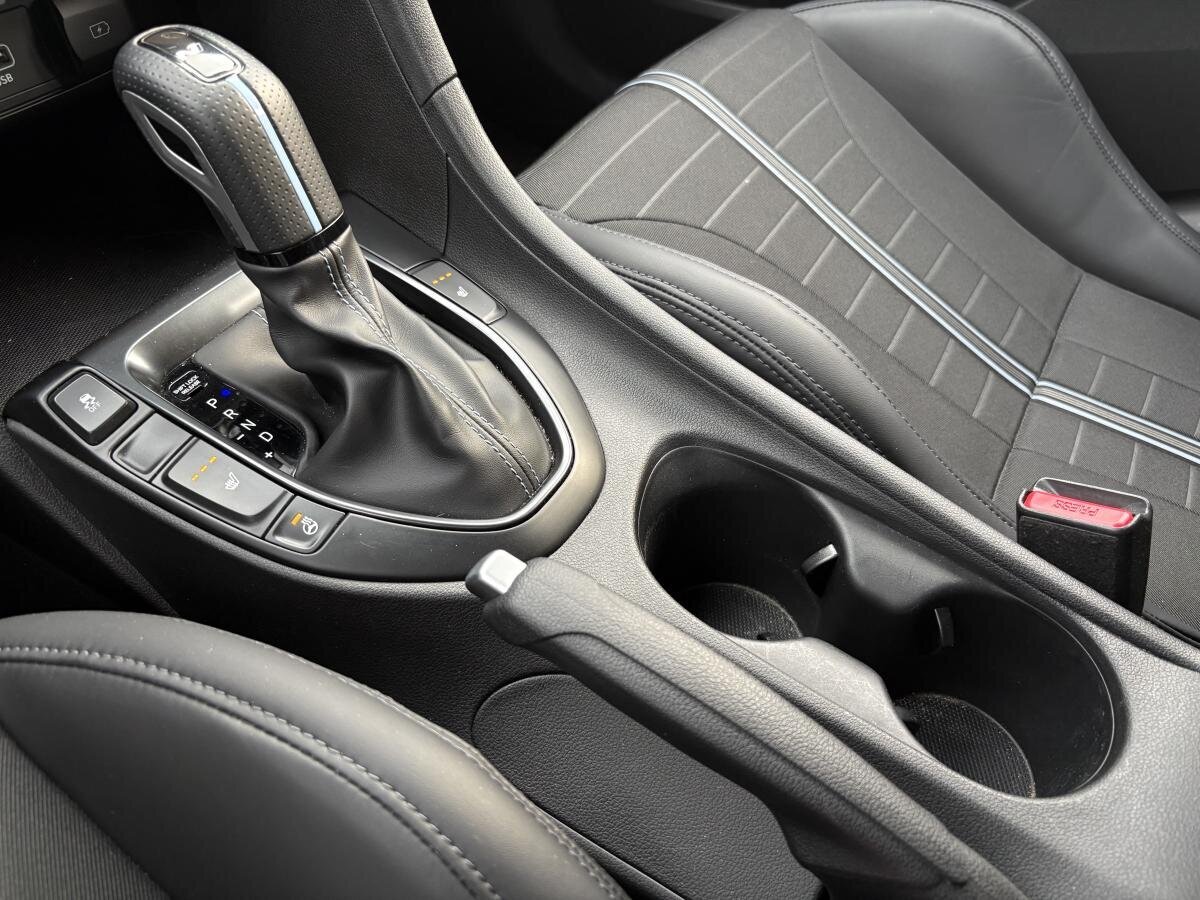 2022 Hyundai Veloster N - Image 22