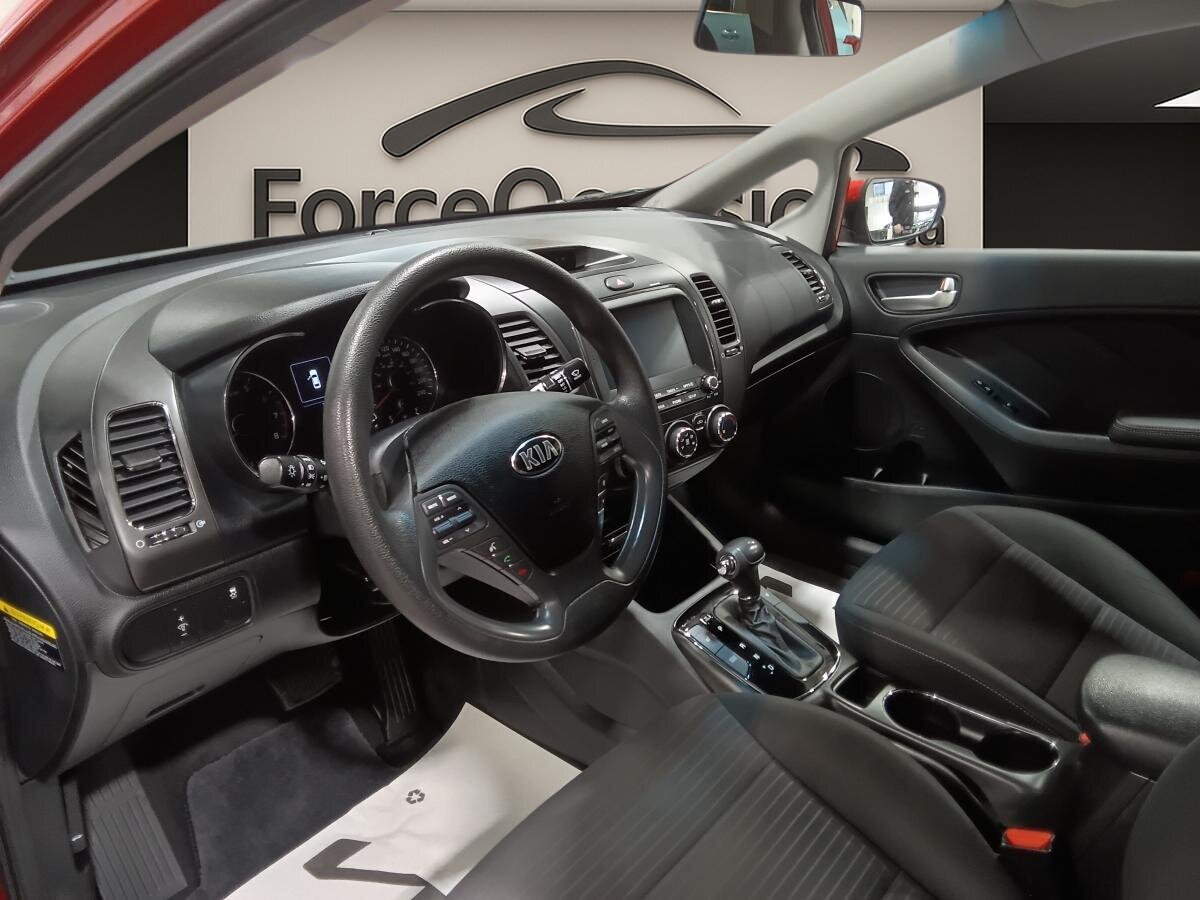 2018 Kia Forte - Image 8
