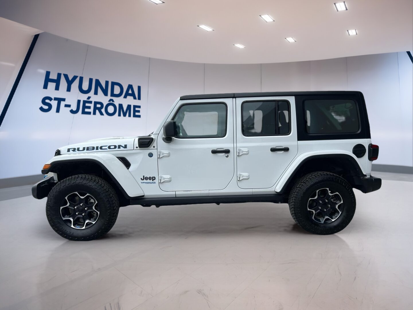 2022 Jeep Wrangler 4xe - Image 268