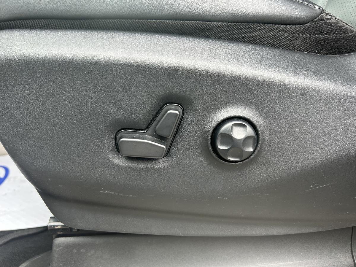 2023 Chrysler Pacifica - Image 173