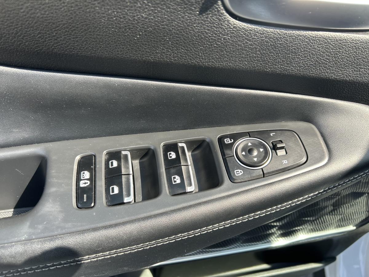 2022 Hyundai Santa Fe - Image 75
