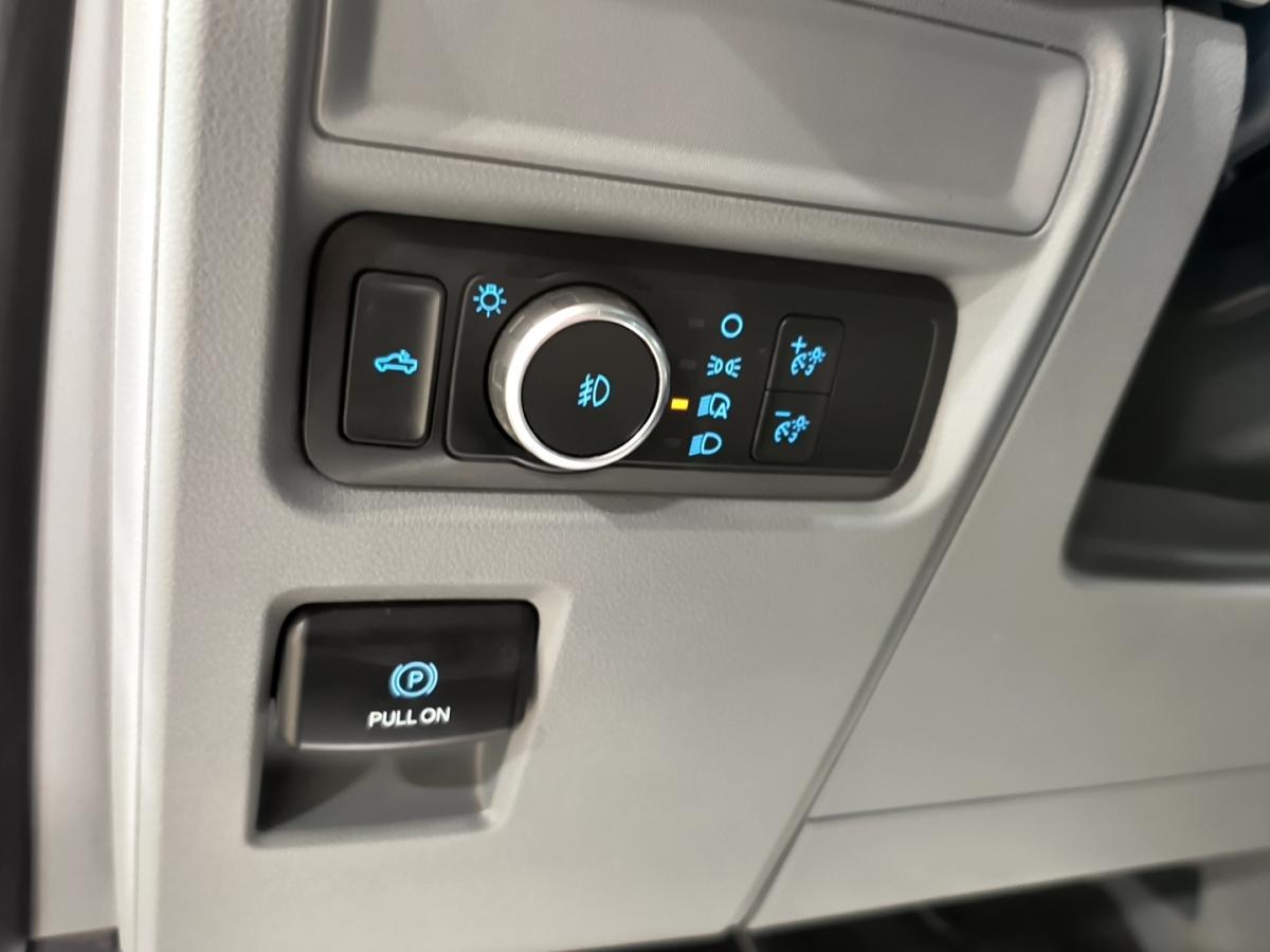 2022 Ford F-150 - Image 730