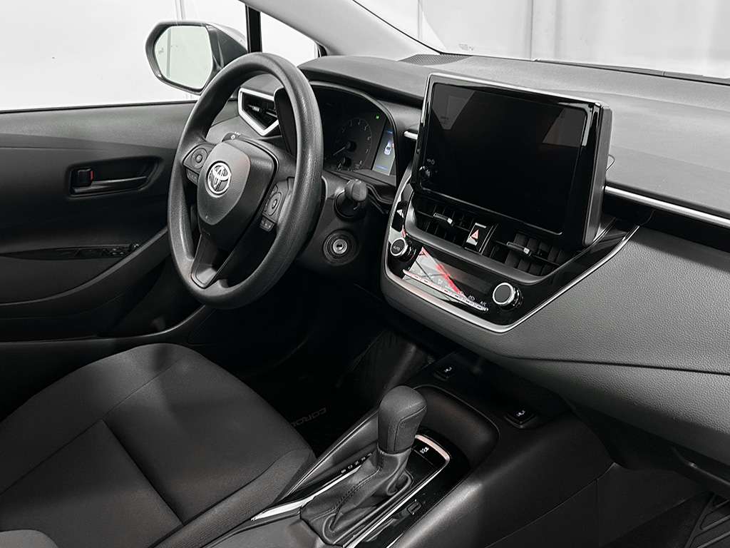 2025 Toyota Corolla - Image 94